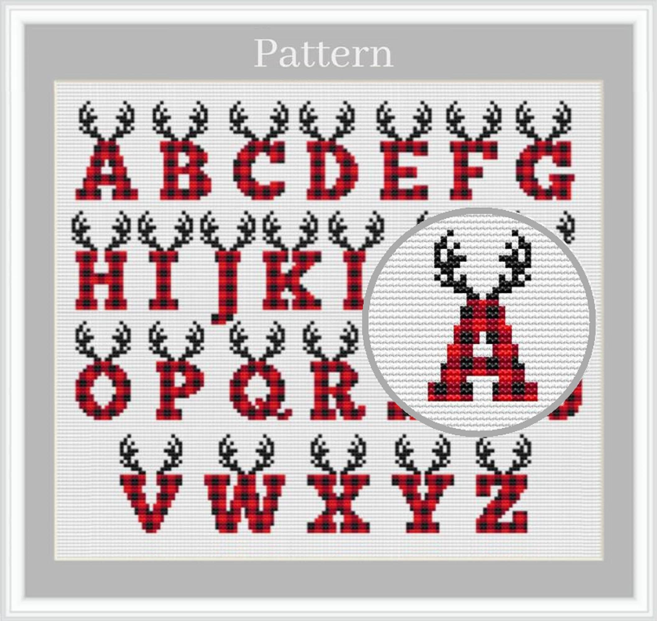 Christmas Alphabet Kreuzstichmuster, Buffalo Plaid Alphabet in Christmas Alphabet Cross Stitch